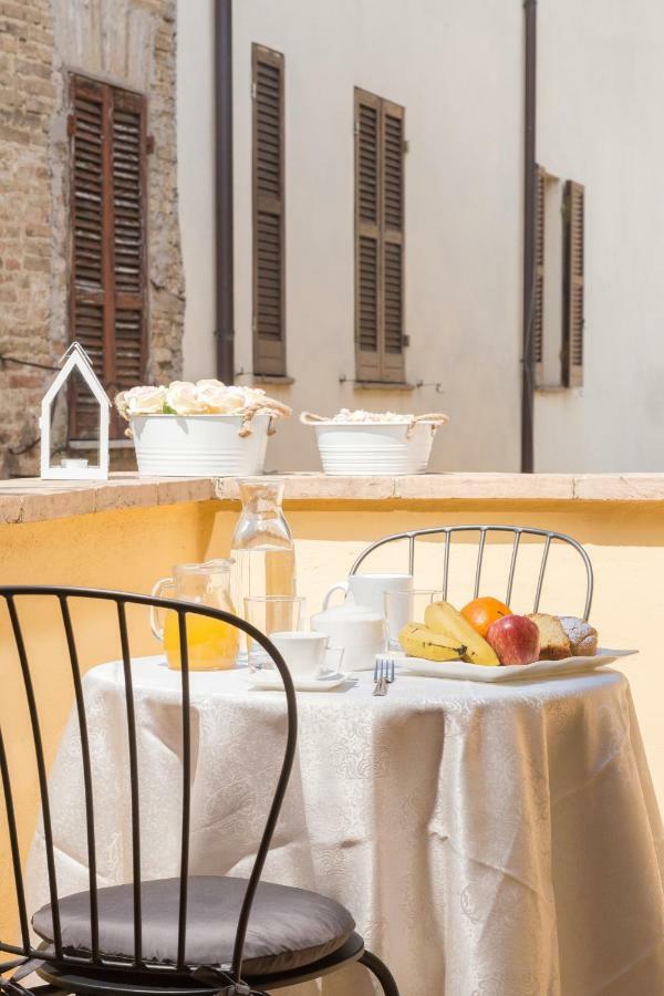 Apartamento Casa Vacanze Montefalco Il Borgo Exterior foto