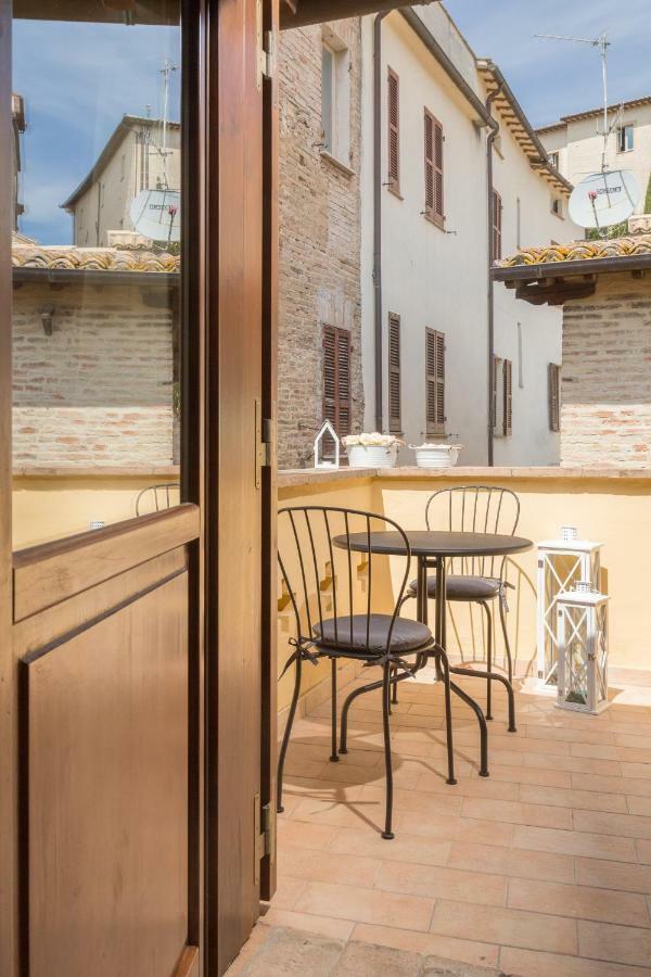 Apartamento Casa Vacanze Montefalco Il Borgo Exterior foto
